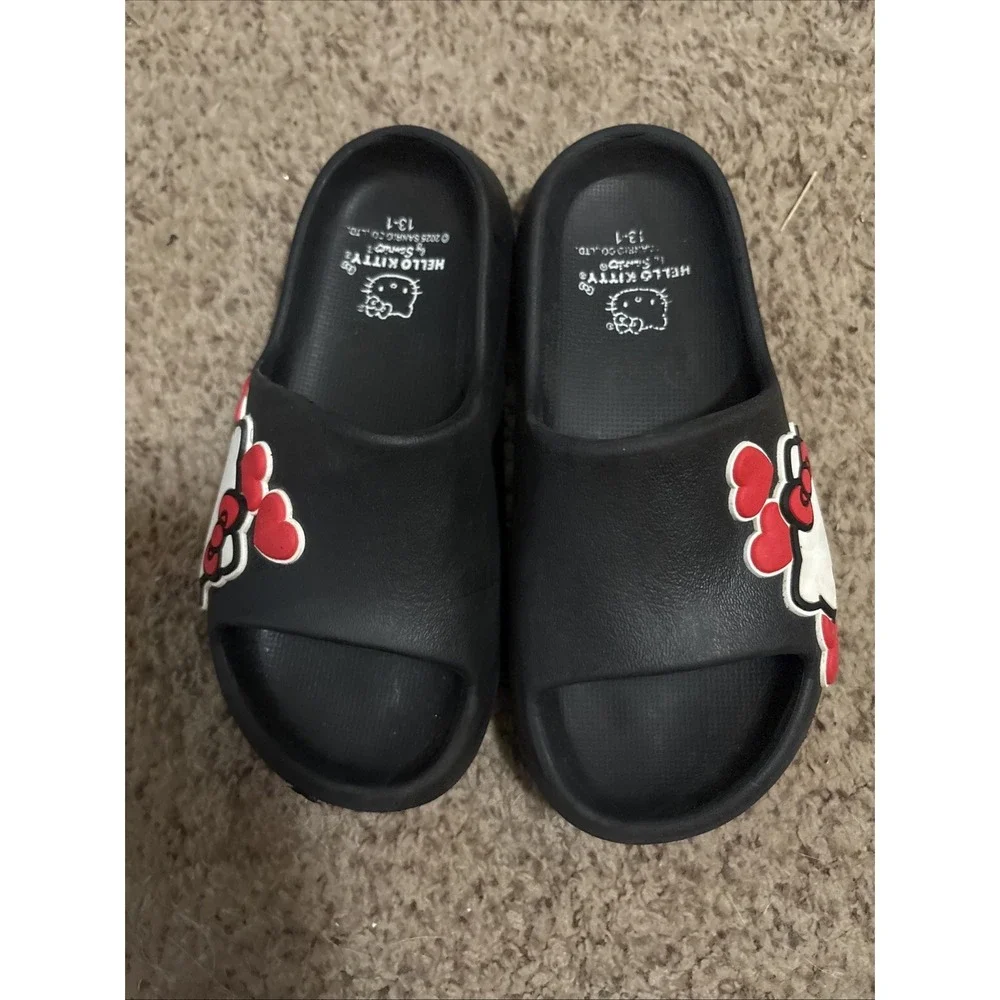Girls Hello Kitty Slides Sz 13/1 Youth Sandals Flip Flops Beach Shoes Summer